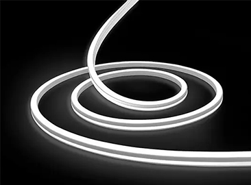 使用硅膠燈帶套管與其它材質燈帶外殼的優勢